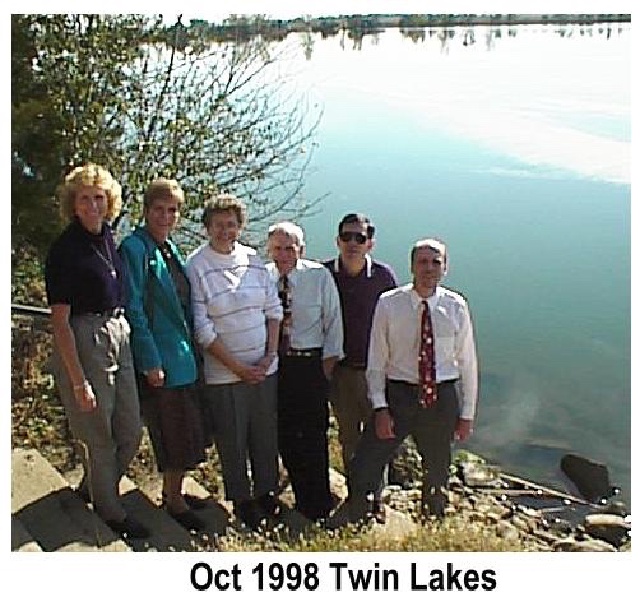 1998-10-SDCTwinLake1.jpg